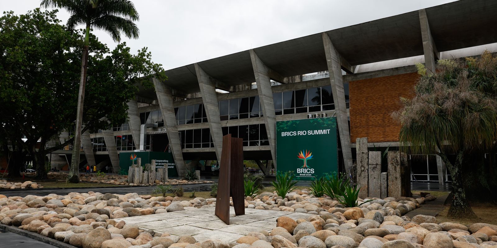Líderes chegam para a reunião de Cúpula do Brics no MAM Líderes chegam para a reunião de Cúpula do Brics no MAM