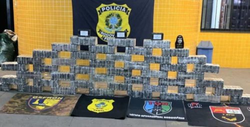 Grande golpe no tráfico: 510 quilos de cocaína avaliados em R$ 15 milhões são apreendidos Imagem referente a Grande golpe no tráfico: 510 quilos de cocaína avaliados em R$ 15 milhões são apreendidos