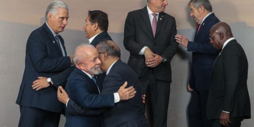 Brics: Lula defende espaço fiscal para erradicar doenças no Sul Global Imagem referente a Brics: Lula defende espaço fiscal para erradicar doenças no Sul Global