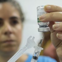 Imagem referente a Escanteado na pandemia, Sul Global coopera por maior acesso a vacinas