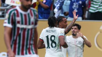 João Pedro marca dois e tira Fluminense da Copa do Mundo de Clubes