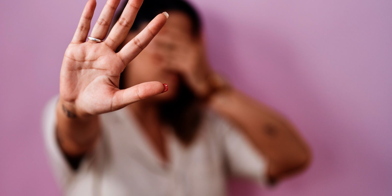 Câmara proíbe aproximação de agressor com consentimento da vítima Câmara proíbe aproximação de agressor com consentimento da vítima