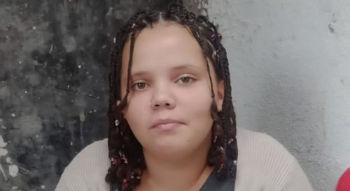 Menina de 12 some após conhecer homem na internet Imagem referente a Menina de 12 some após conhecer homem na internet