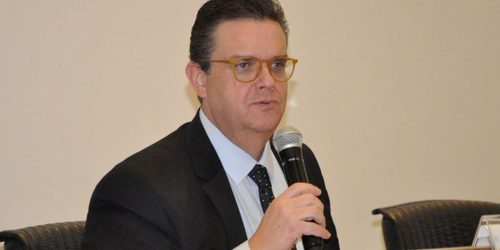 Governo abrirá crédito de R$ 3 bi para ressarcir descontos ilegais Imagem referente a Governo abrirá crédito de R$ 3 bi para ressarcir descontos ilegais