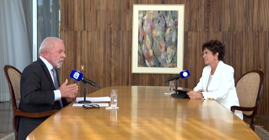 Para Lula, no Brasil, Trump ‘estaria sendo processado, como o Bolsonaro’
