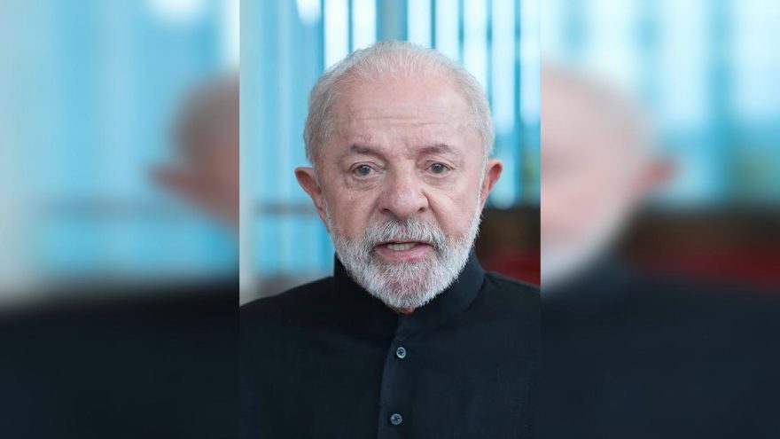Lula anuncia devolução de descontos indevidos a aposentados, mas erra ao atribuir fraude exclusivamente ao governo anterior