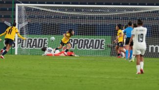 Equador arranca empate com Uruguai na abertura da Copa América