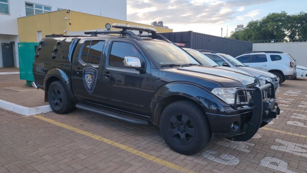 Alterado, homem ameaça servidoras em UBS de São Salvador e é detido