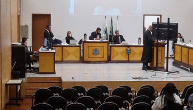 Imagem referente a Motivo chocante: Mulher que esfaqueou e matou Anderson Luis Baldin é condenada