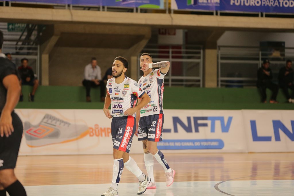 Cascavel goleia o Cruzeiro fora de casa e engata 2ª vitória consecutiva na LNF