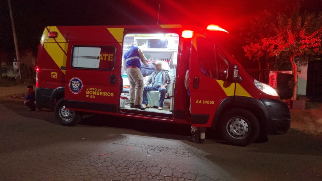 Acidente na Rua Potiguaras: Ciclista sofre queda e fere o rosto