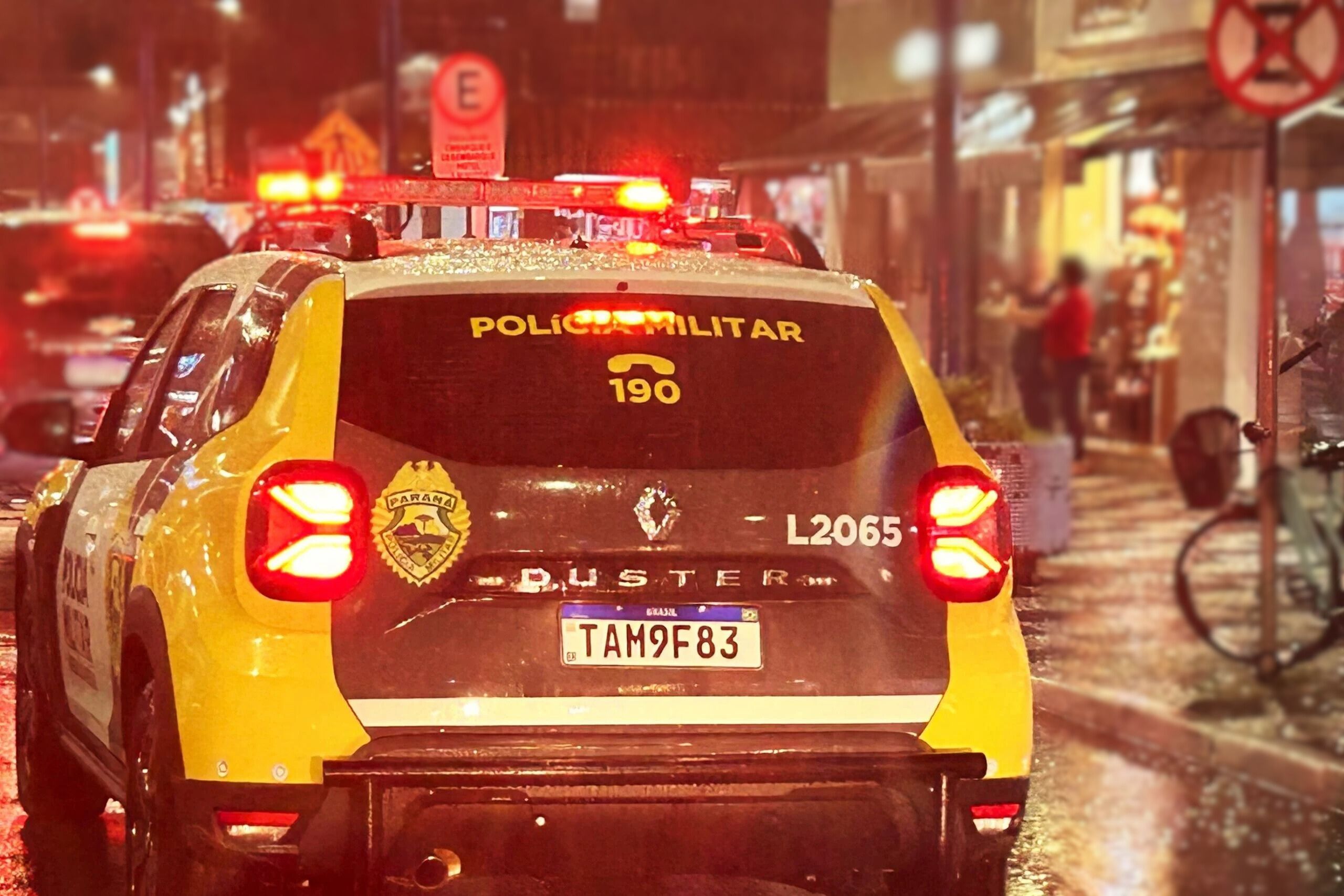 PM vai parar no hospital após perseguição e motorista é detido por embriaguez Imagem referente a PM vai parar no hospital após perseguição e motorista é detido por embriaguez