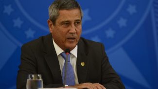 Moraes mantém prisão do general Braga Netto