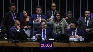 Câmara aprova PL que simplifica regras para licenciamento ambiental
