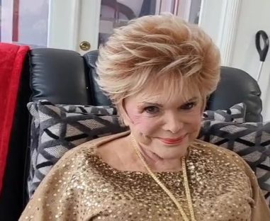 Fim do Hit Pretty Little Baby? Morre aos 87 anos a cantora Connie Franciss Imagem referente a Fim do Hit Pretty Little Baby? Morre aos 87 anos a cantora Connie Franciss