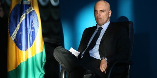 Bolsonaro fez flagrante confissão de obstrução de Justiça, diz Moraes Imagem referente a Bolsonaro fez flagrante confissão de obstrução de Justiça, diz Moraes