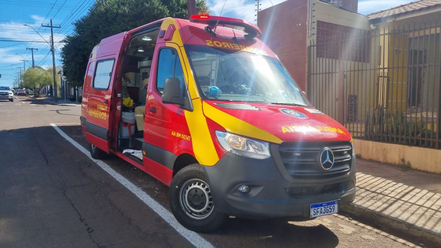 Jovem de 22 anos fica ferido em acidente no Neva