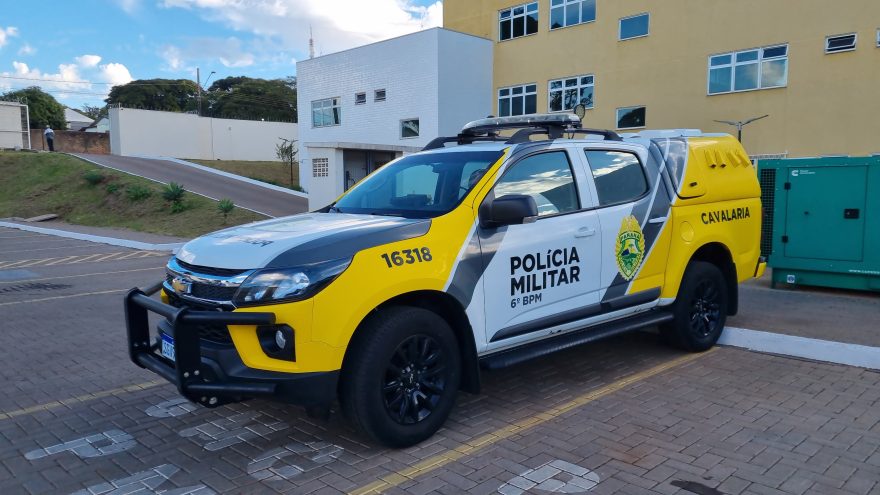Homem é preso pela PM após situação de violência doméstica na casa da mãe em Cascavel