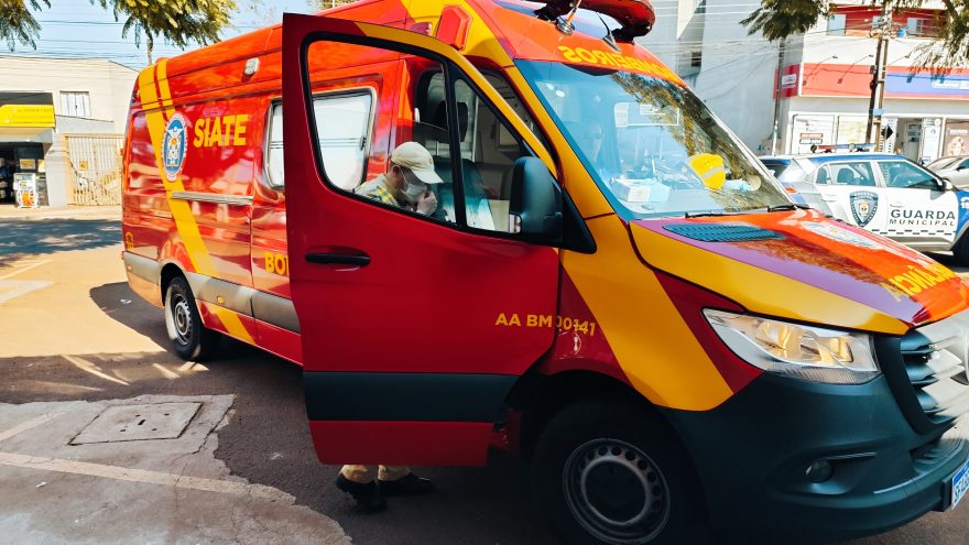 Acidente de trânsito na Rua Paulo Rocha deixa motociclista ferido