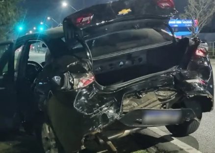 Abordagem policial termina em caos: sequência de batidas trava trânsito