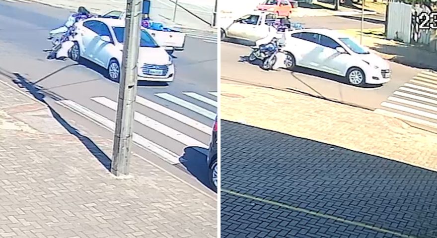 Vídeo mostra forte colisão traseira entre carro e moto na Avenida Papagaios