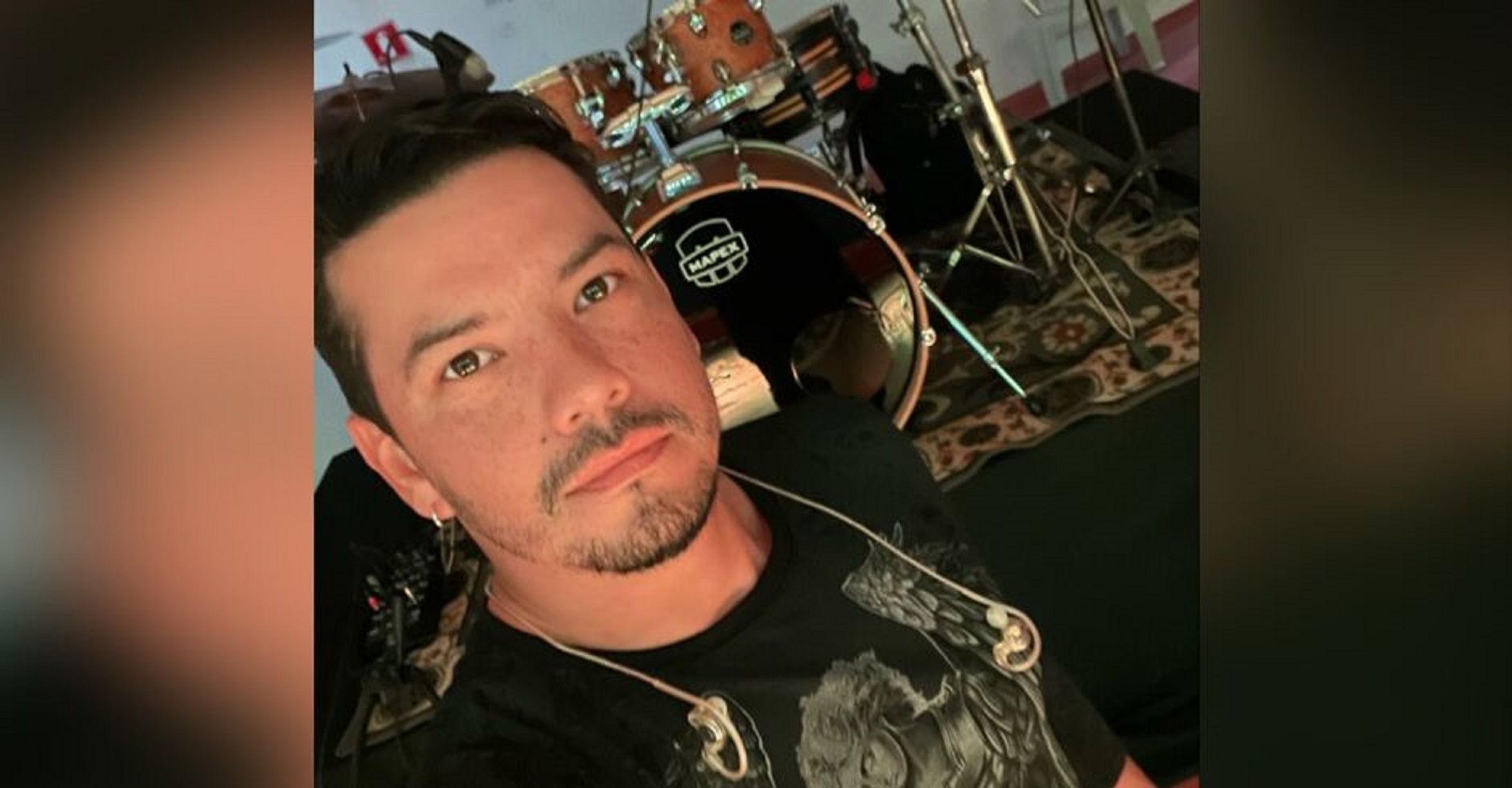 Comoção marca despedida de Rael Siqueira Rojas, baterista morto em acidente de trânsito