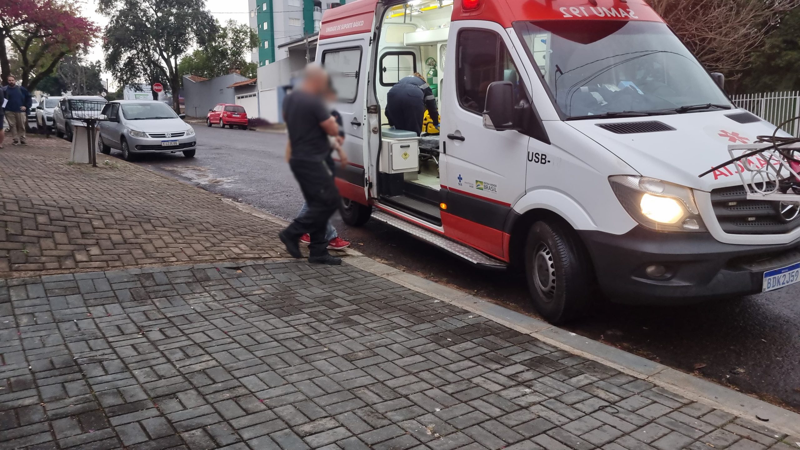 Jovem de 21 anos é socorrido pelo Samu com intoxicação por remédios