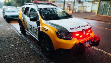 Imagem referente a Briga de casal termina em roupas queimadas, mordida e ameaça de facada