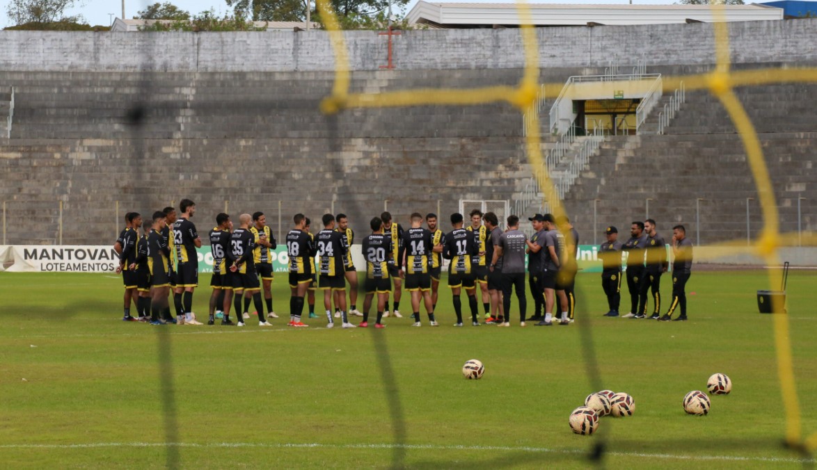 Cascavel recebe o Uberlândia em duelo decisivo pela última rodada da Série D