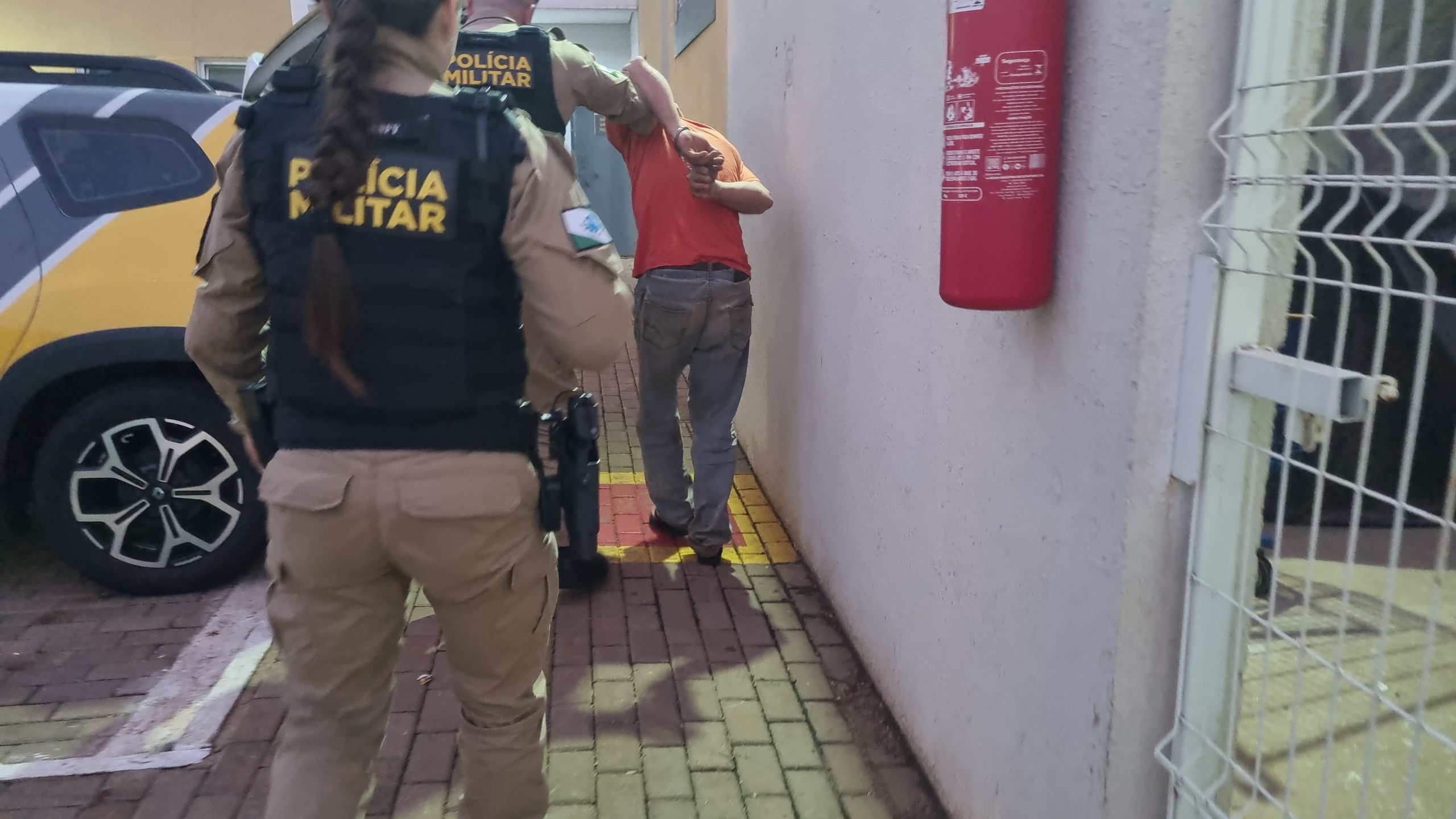 Homem de 68 anos é preso após ameaçar a esposa no Bairro Alto Alegre