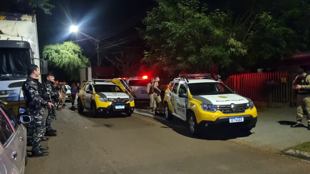 Correria policial no Bairro XIV de Novembro: Briga generalizada movimenta diversas equipes policiais