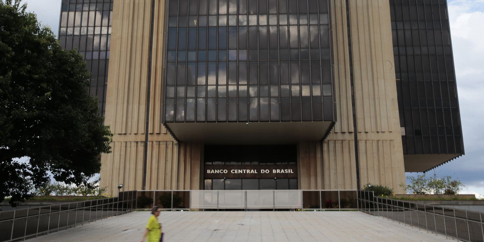 Mercado financeiro reduz previsão da inflação para 5,09%