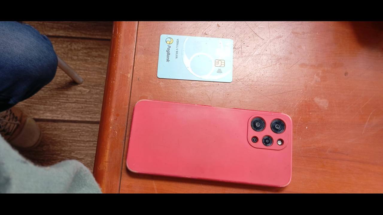 Foi achado celular da marca Xiaomi no bairro Santa Felicidade