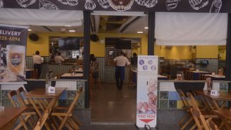 Tarifaço dos EUA pode encarecer alimentação em bares e restaurantes