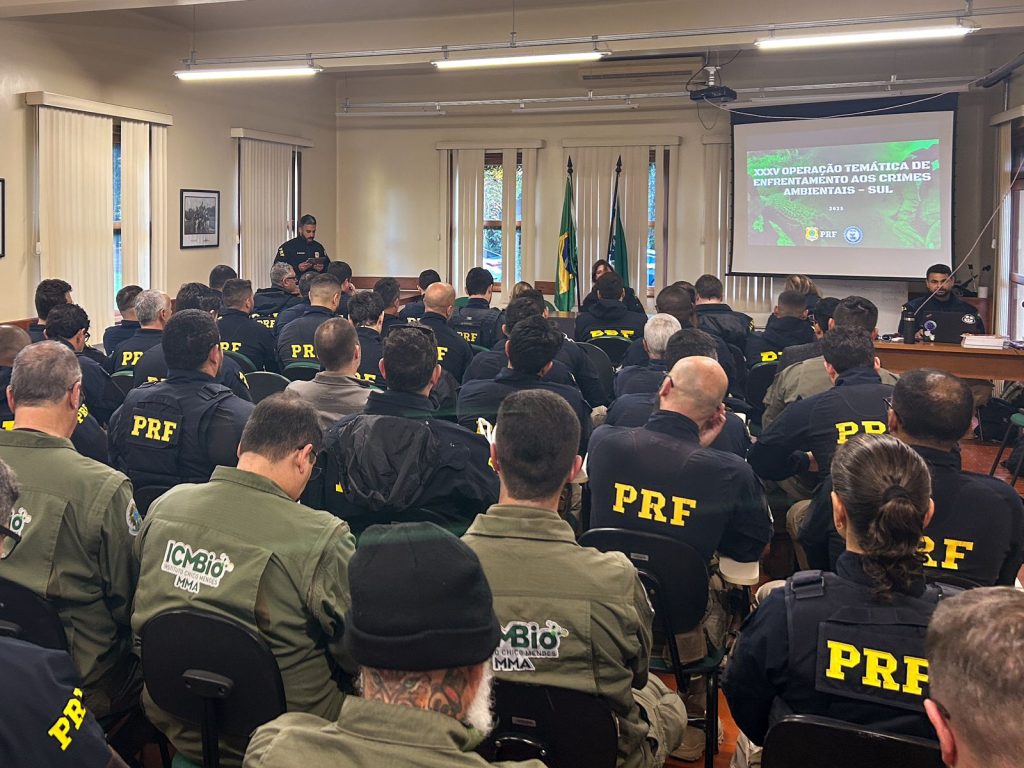 PRF realiza capacitação nacional sobre enfrentamento aos crimes ambientais em Foz do Iguaçu