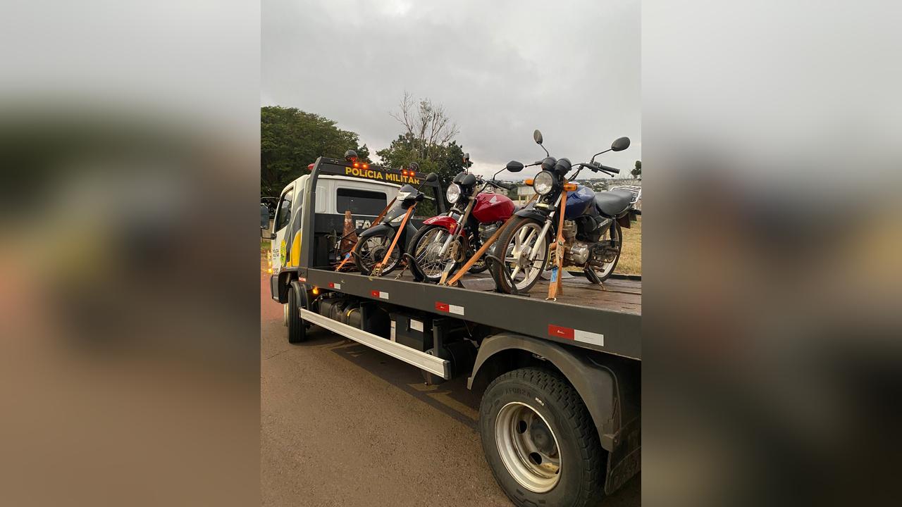 Blitz em Cascavel: Polícia recolhe motos e aplica 31 multas em operação