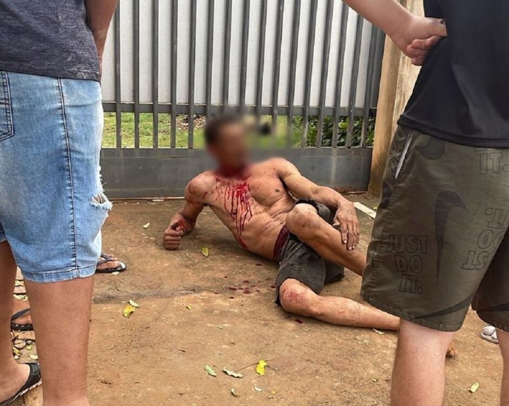 “Sorriso” apanha de populares após onda de furtos “Sorriso” apanha de populares após onda de furtos