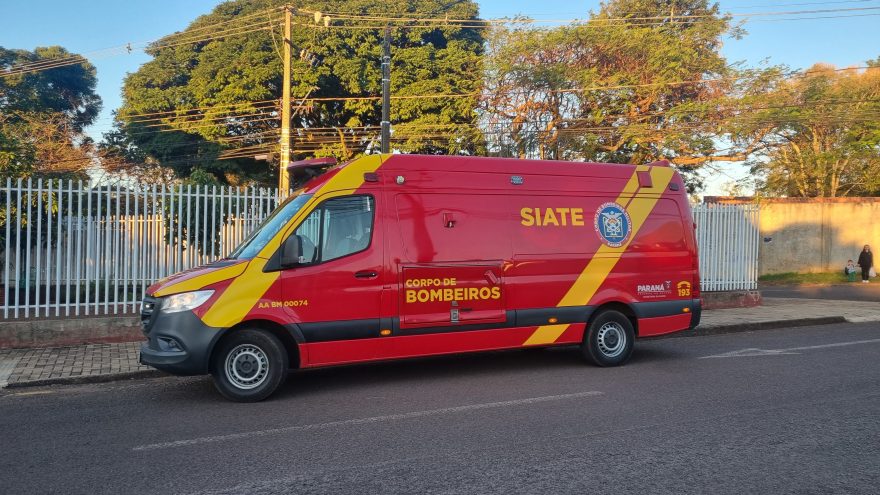 Patinete elétrico com mulher idosa é atingido por caminhão de gás no Bairro Cancelli
