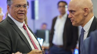Dino se solidariza e elogia Moraes, alvo de novas sanções dos EUA