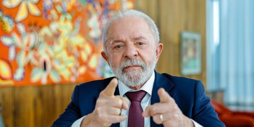 Lula: Brasil é soberano e interferência dos EUA é inaceitável Imagem referente a Lula: Brasil é soberano e interferência dos EUA é inaceitável