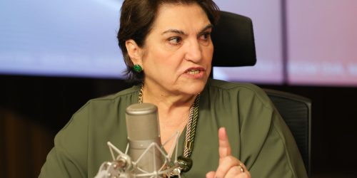 Agosto Lilás dedica mês ao combate à violência contra a mulher Imagem referente a Agosto Lilás dedica mês ao combate à violência contra a mulher