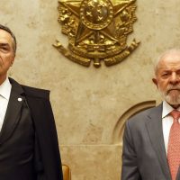 Imagem referente a Lula recebe ministros do STF em jantar após sanção dos EUA