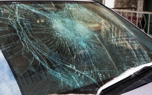 Imagem referente a Homem em surto quebra carro da cunhada, é levado ao hospital e retorna pouco depois fazendo novas ameaças em Catanduvas