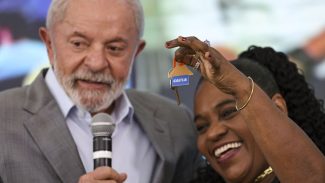 Lula cobra recursos para crédito imobiliário para classe média