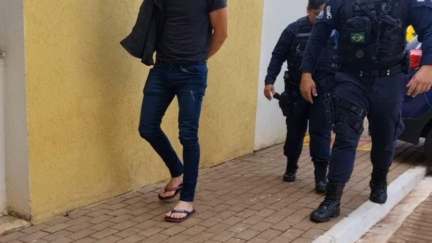 Casal é detido por violar medida protetiva no bairro Brasmadeira, em Cascavel
