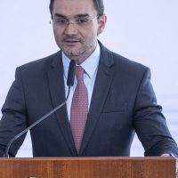 Ministro do Turismo garante hospedagem acessível para COP30 em Belém Imagem referente a Ministro do Turismo garante hospedagem acessível para COP30 em Belém