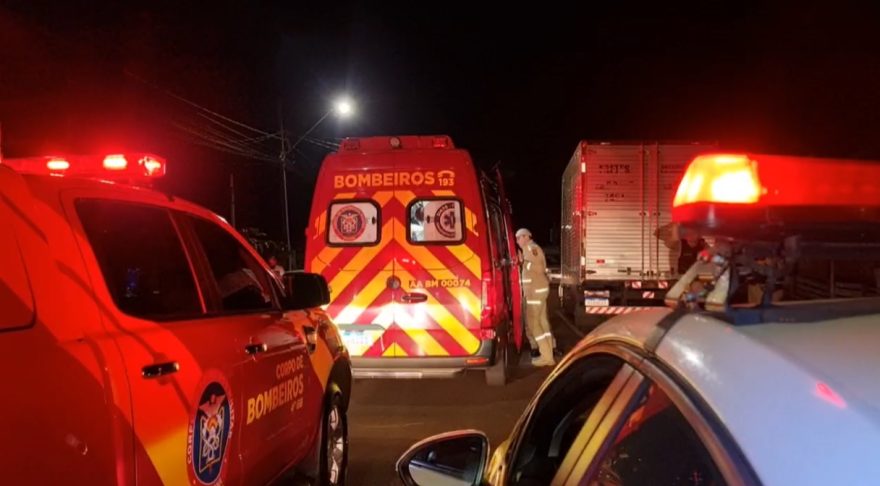 Homem é encontrado caído na rua e com perfuração no corpo no Florais do Paraná