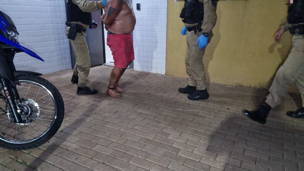 Homem é detido pela PM na região norte de Cascavel