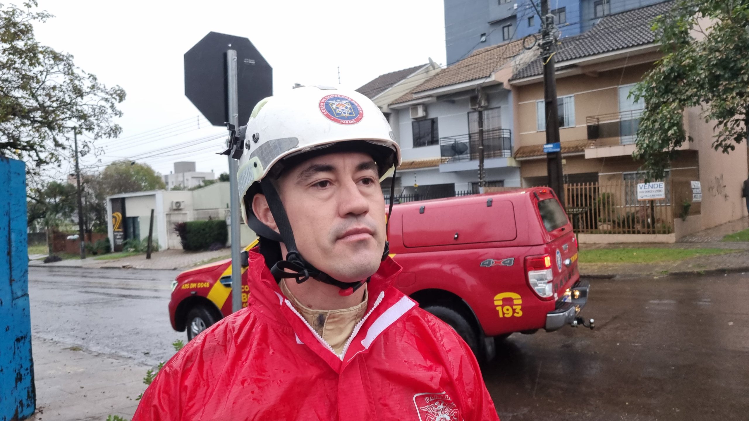 Conforme tenente, piloto de scooter teve lesão grave após colisão com carro: "fratura de fêmur em dois locais"