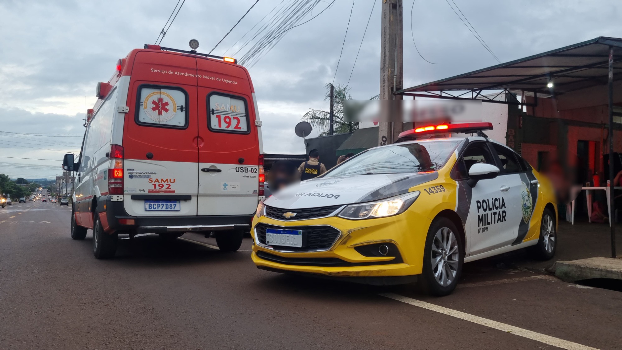 Irmãos buscam atendimento na UPA após serem esfaqueados por Imagem referente a Irmãos buscam atendimento na UPA após serem esfaqueados por